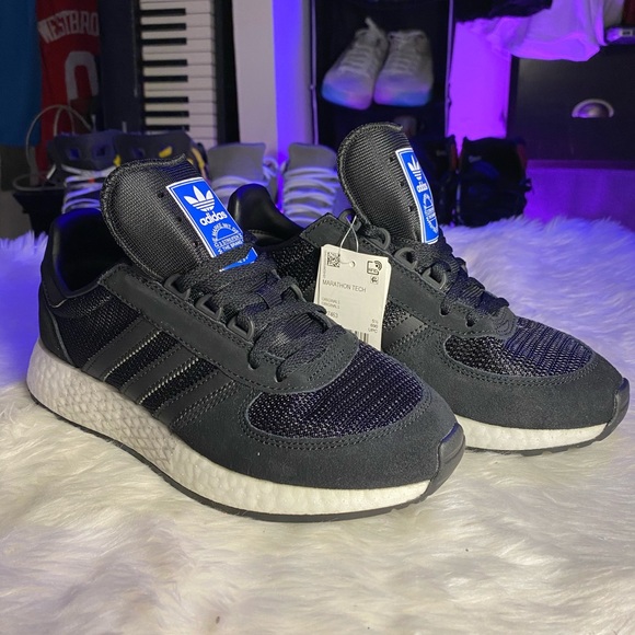 adidas Shoes - 🆕 - Adidas 🇬🇧 - Marathon Tech - Core Black W7.5